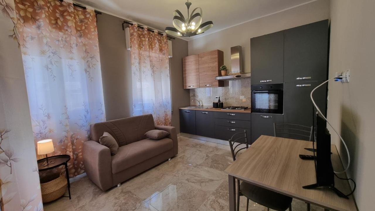 Casa Vacanze Giulia Джаре Екстериор снимка